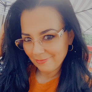 Meet your Posher, Manuela sandra